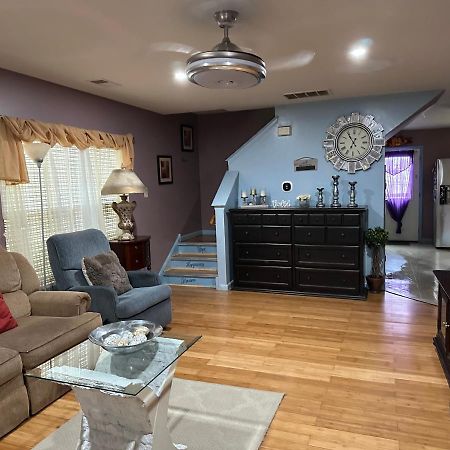 Colorful 3 Bedrooms Twin Home Near Center Philadelphia Buitenkant foto